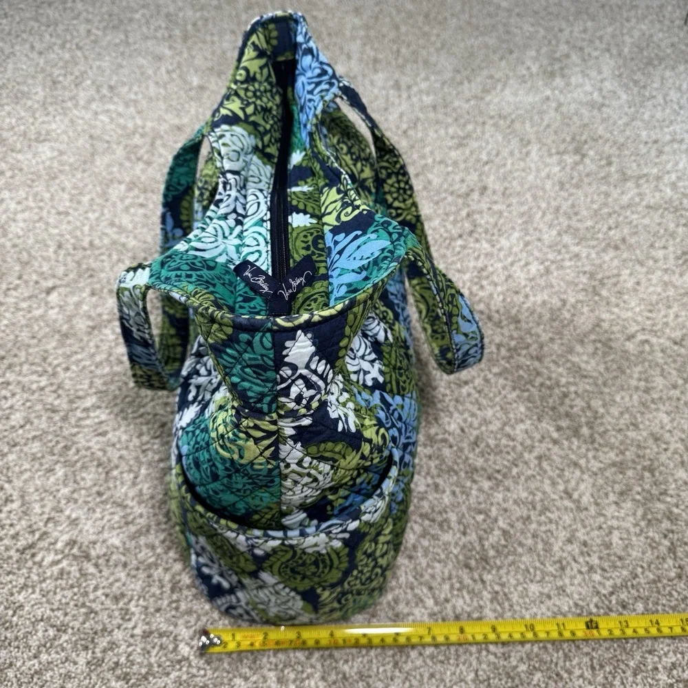Vera Bradley Caribbean Sea Tote Side Pockets Inside Zip Pocket